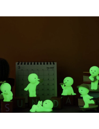 Smiski Sunday – Figurine Surprise 1 Pièce – Modèle Aléatoire