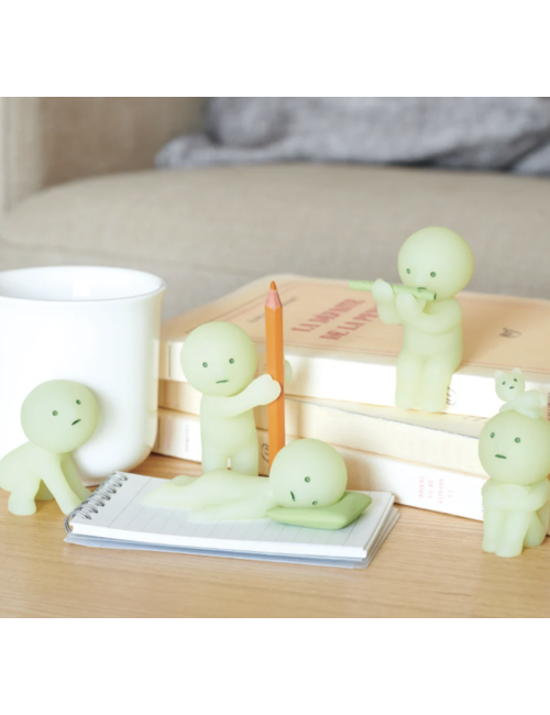 Smiski Living Room – Figurine Surprise 1 Pièce – Modèle Aléatoire