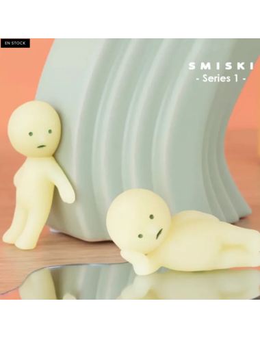 Smiski Série 1 – Figurine Surprise 1 Pièce – Modèle Aléatoire