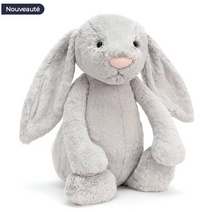 Charger l&#39;image dans la galerie, peluche bashfull silver bunny (really really big) jellycat
